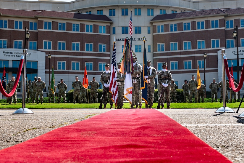 Double Eagle Six signs off: Lt. Gen. Jody Daniels ends tenure at U.S. Army Reserve Command