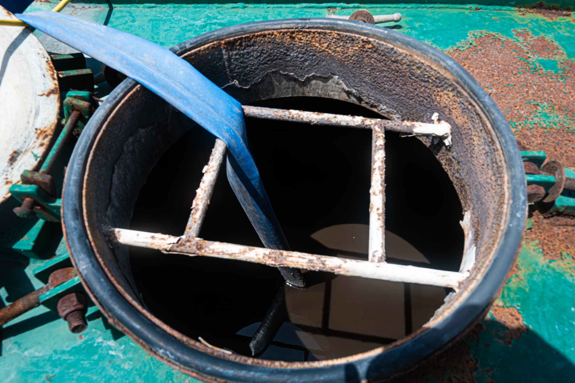 dirty water is pumped into frac tank