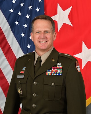 Official Photo of Commanding General Cyber Center of Excellence, Maj. Gen. Ryan Janovic