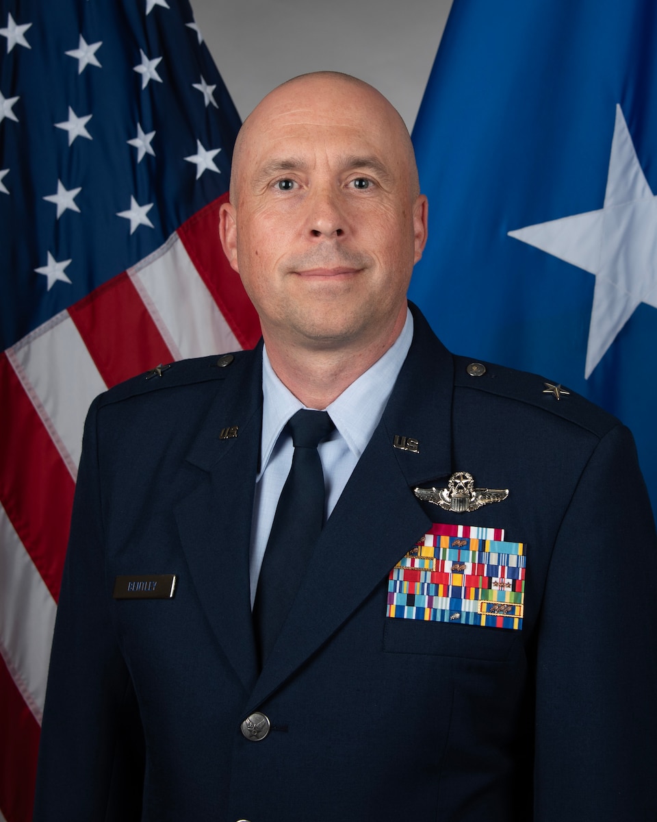 Official photo of Brig. Gen. Cassius T. Bentley III.