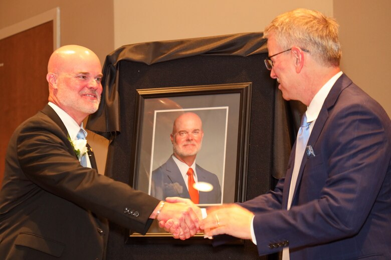 Dr. Todd S. Bridges, former senior research scientist for environmental science in ERDC's Environmental Laboratory, was recently inducted into the Waterways Experiment Station (WES) Gallery of Distinguished Civilian Employees.