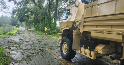 Florida National Guard Soldiers from the 1-265th Air Defense Artillery Battalion removed debris and cleared roads in Lafayette County, Florida, to assist in reopening the community Aug. 5, 2024.