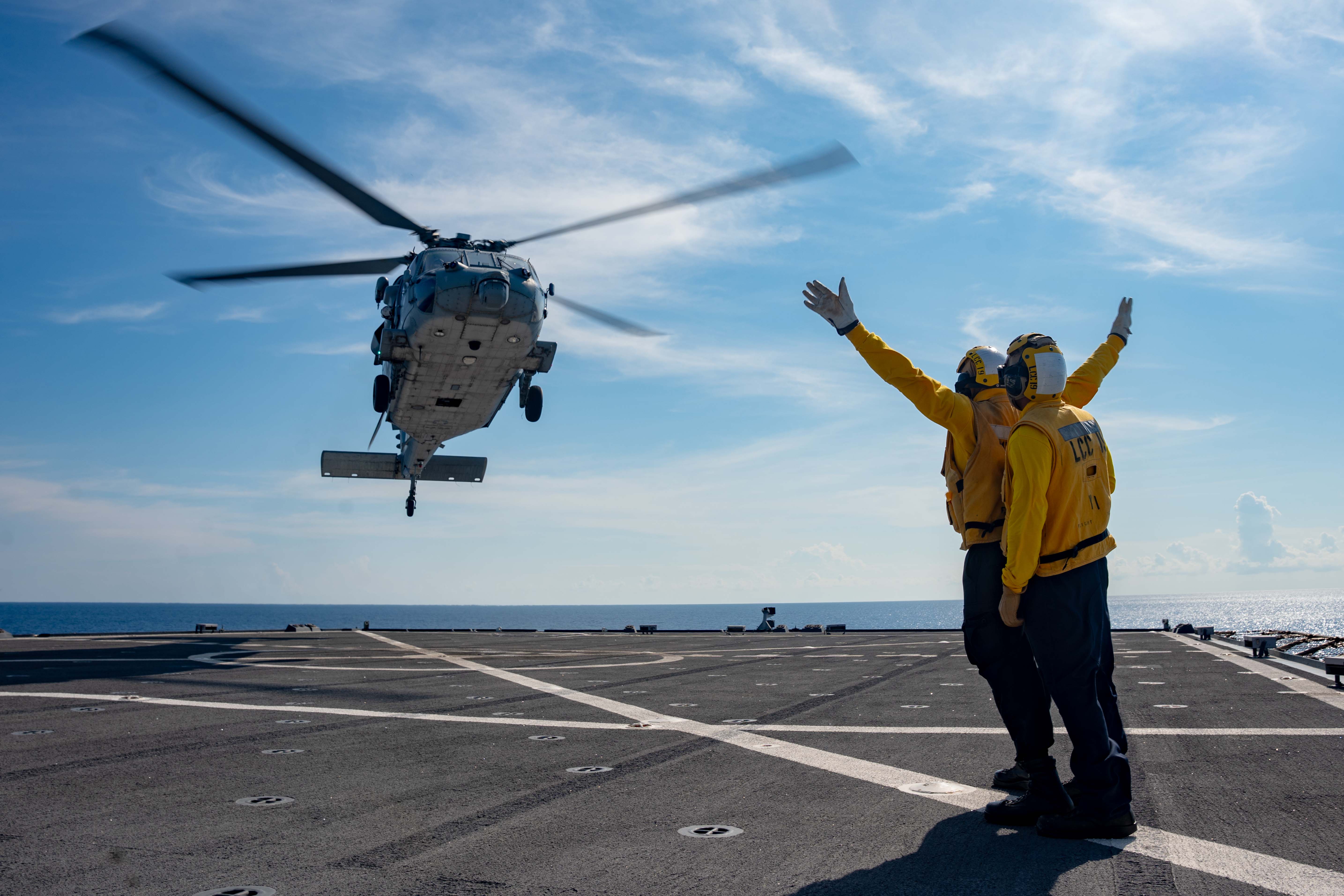 USS Blue Ridge (LCC 19) flight operations while underway in the South China Sea.