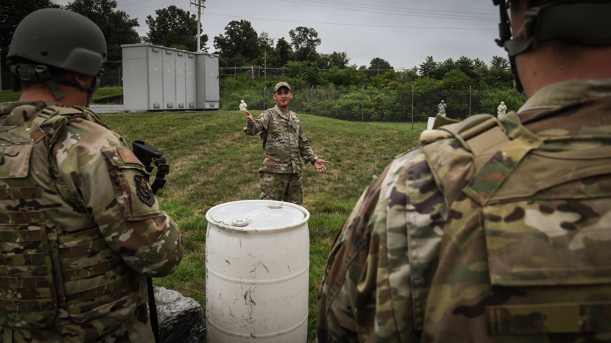 93rd Special Operations Security Forces Airmen instruct 193rd Special Operations Maintenance Group Airmen in the principals of shoot, move, communicate tactics Aug. 8, 2024 in Middletown, Pennsylvania.