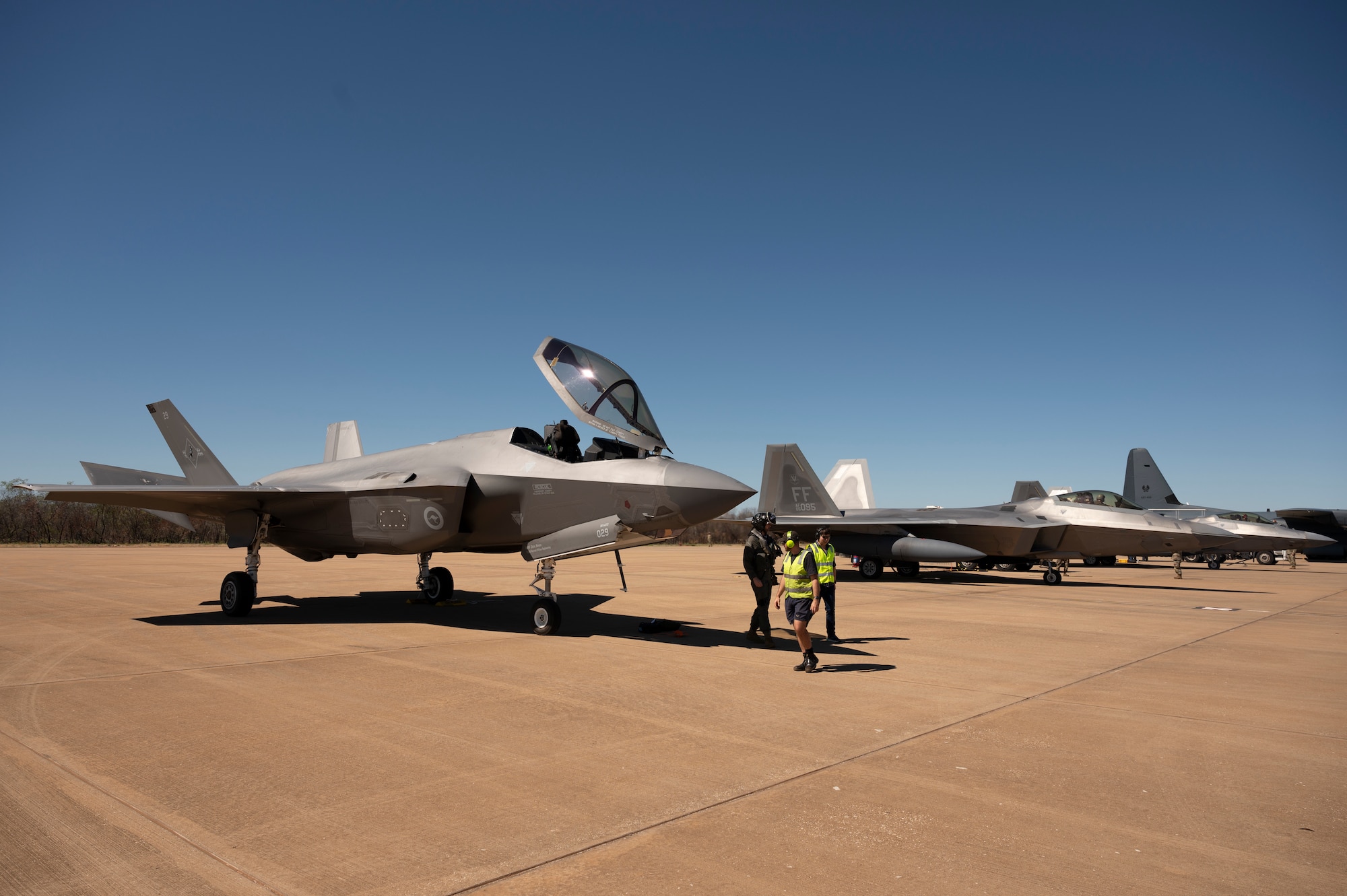 Photo of  U.S. Air Force F-22A Raptors on a flightline