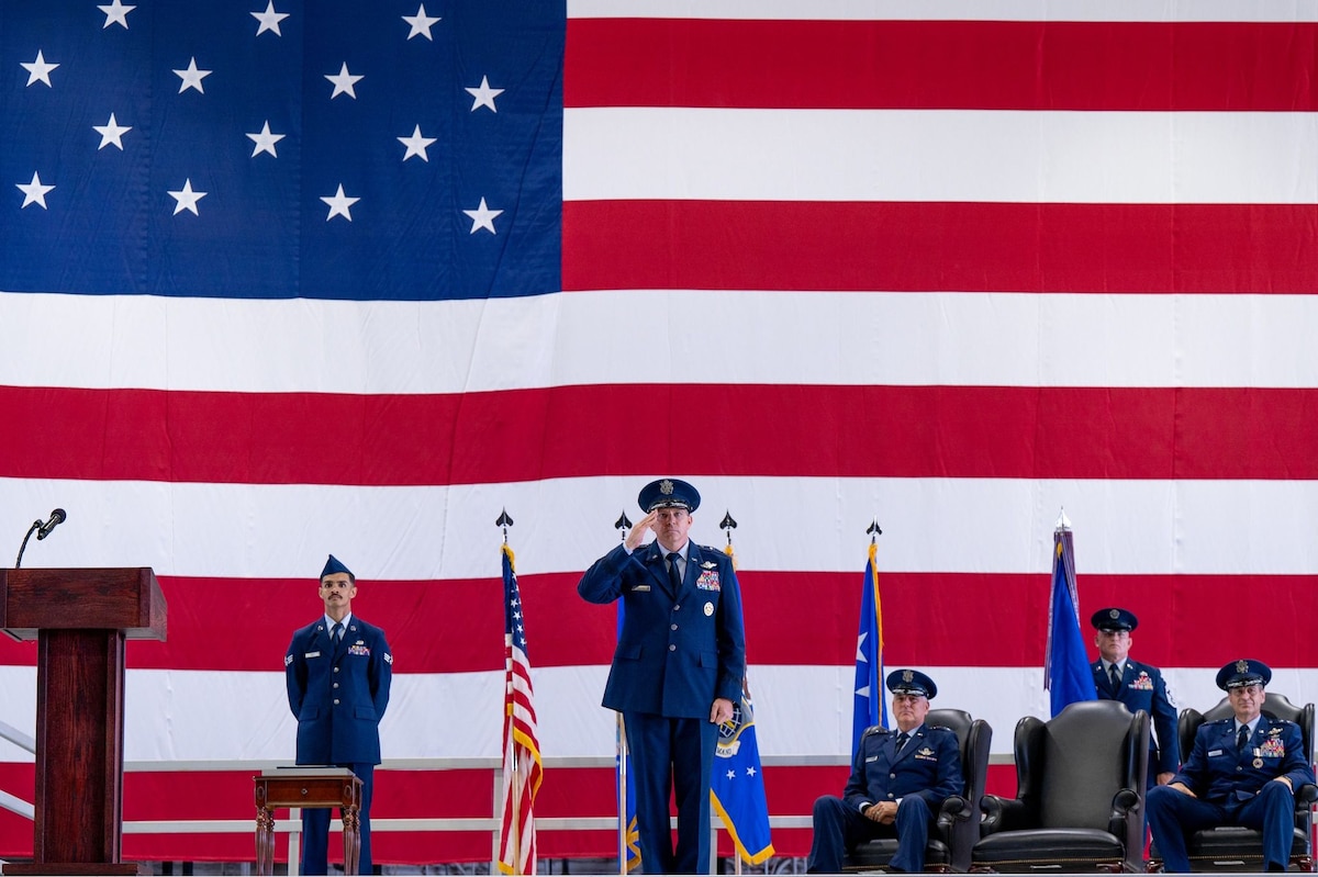 18th Air Force Newest Commander > Scott Air Force Base > News
