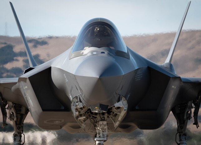 a photo of F-35 operations at Santa Maria Airport