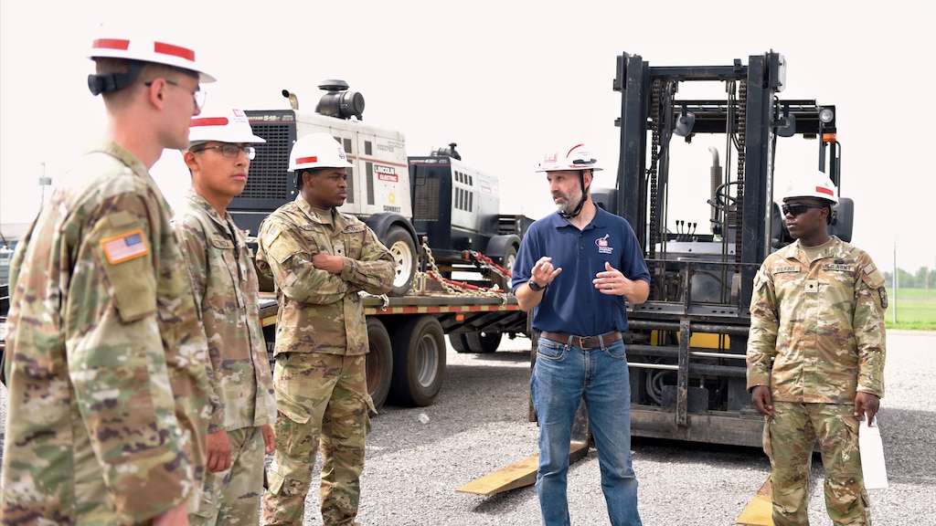 U.S. Army Reserve Officers' Training Corps Cadets speak Aug. 2, 2024, with U.S. Army Corps of Engineers Nashville District Supervisory Engineer Eric Pagoria about the recent dewatering effort that occurred at Old Hickory Lake Lock in Old Hickory Tennessee. The ROTC cadets, which are a part of “The Cadet Learning Training Program,” visited the U.S. Army Corps of Engineers Nashville District to better understand the purpose and goals of the Corps of Engineers. (USACE Photo by Braden Simmons)