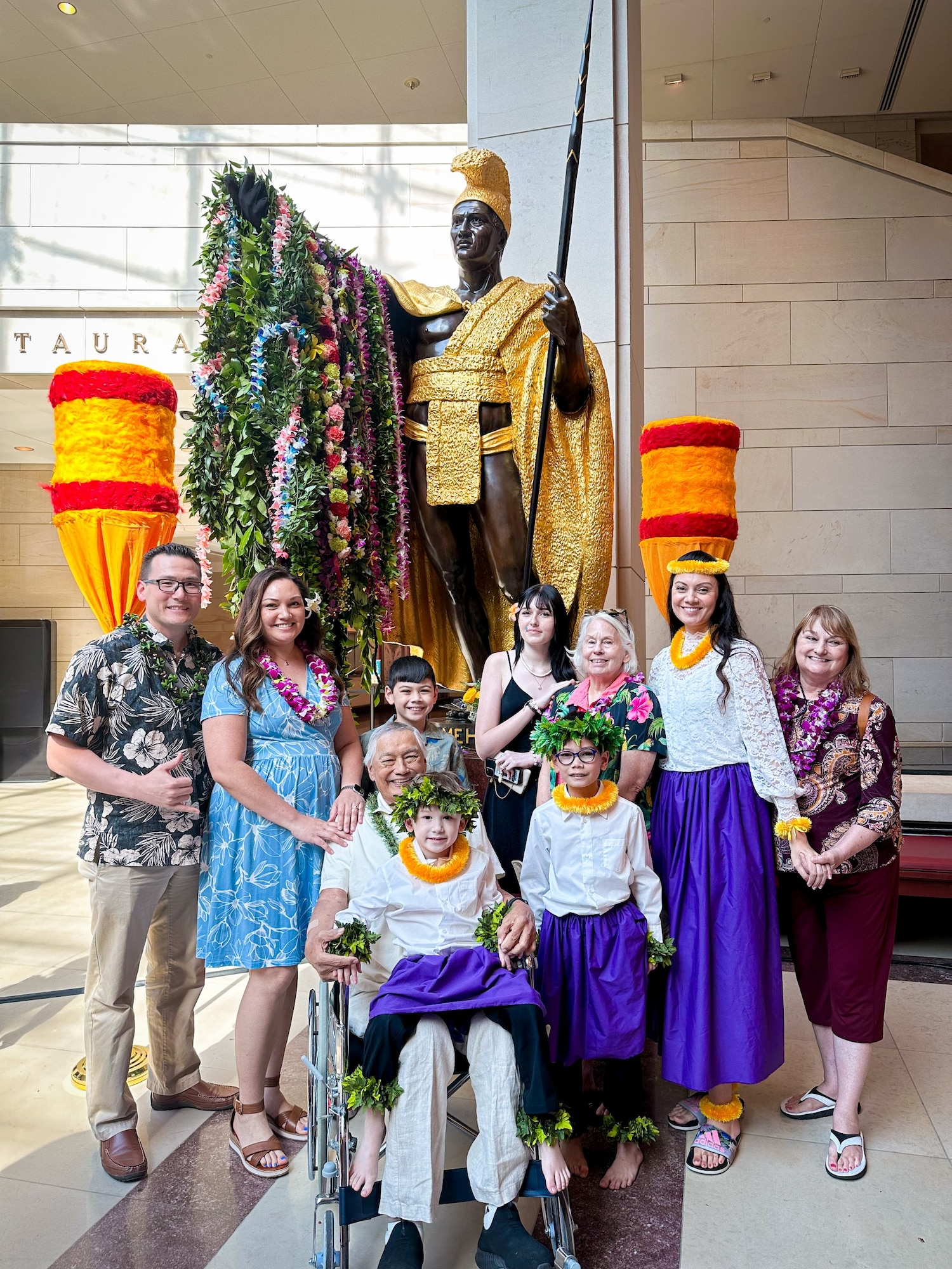 Kid with family