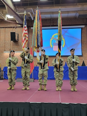 First female commanding general of U.S. Army Reserve’s 80th Training Command relinquishes unit colors