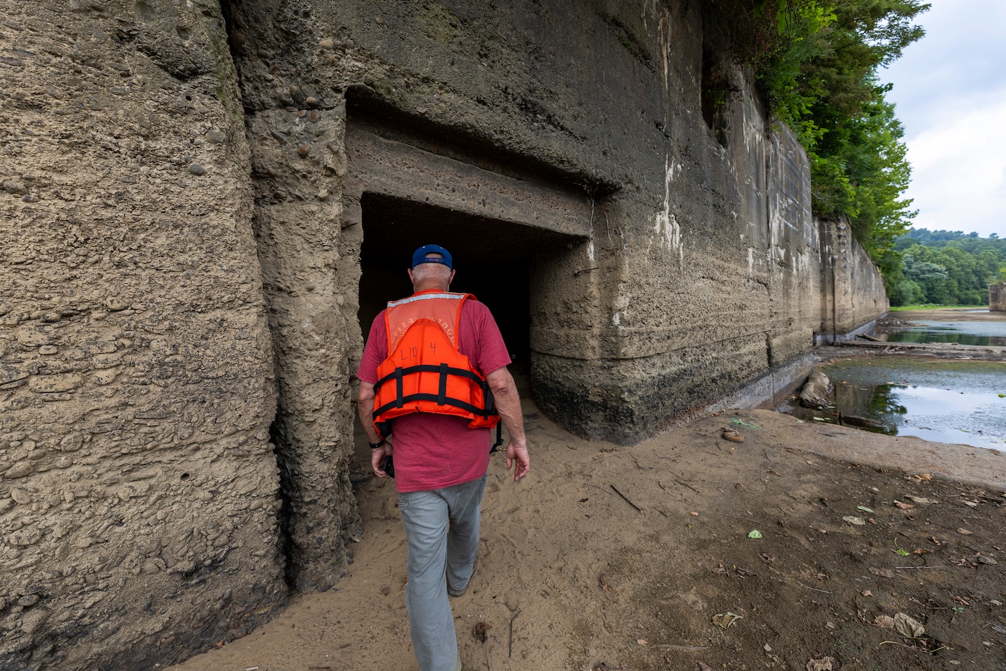 The U.S. Army Corps of Engineers Pittsburgh District conducted a shoreline survey to protect potential cultural resources. Cultural resources can include archaeological artifacts or historical sites.