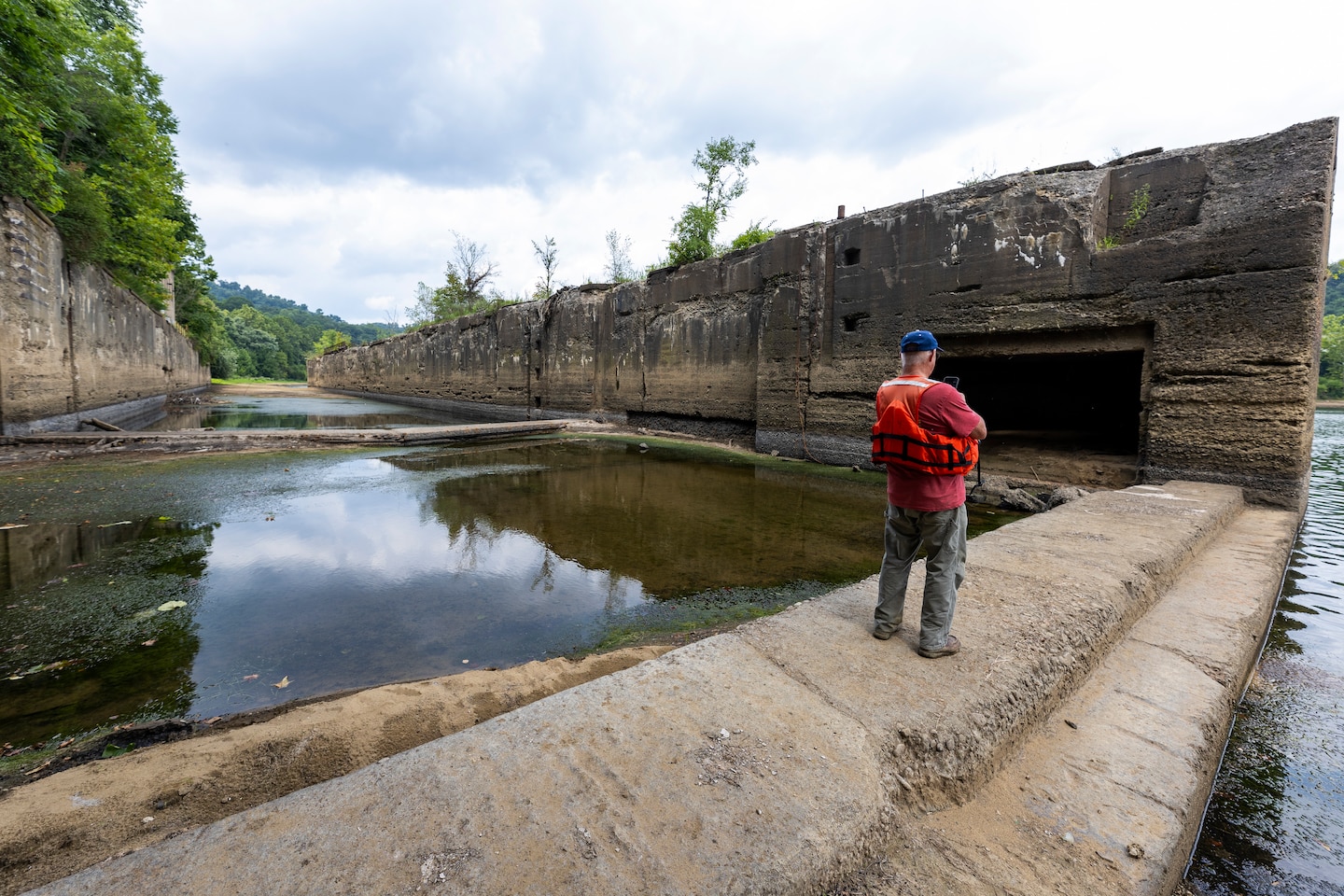 The U.S. Army Corps of Engineers Pittsburgh District conducted a shoreline survey to protect potential cultural resources. Cultural resources can include archaeological artifacts or historical sites.