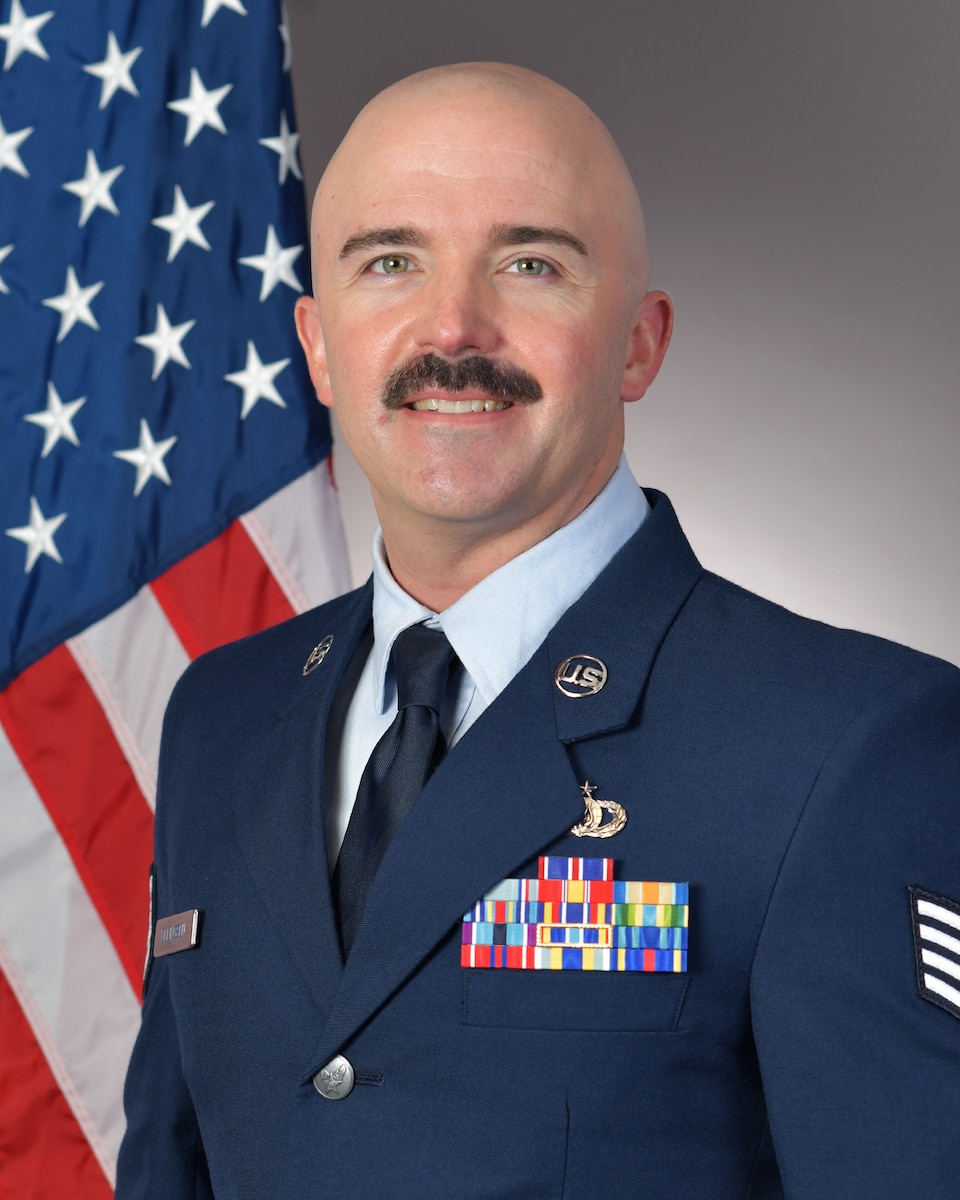 Official Photo of SSgt Brian Ellingsen