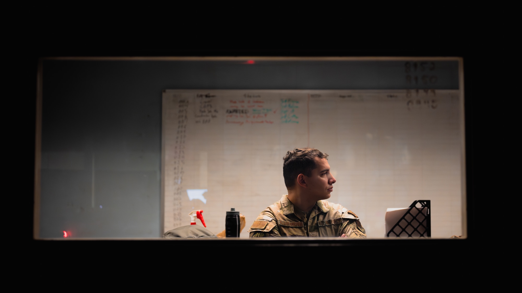 Airman observes presentation