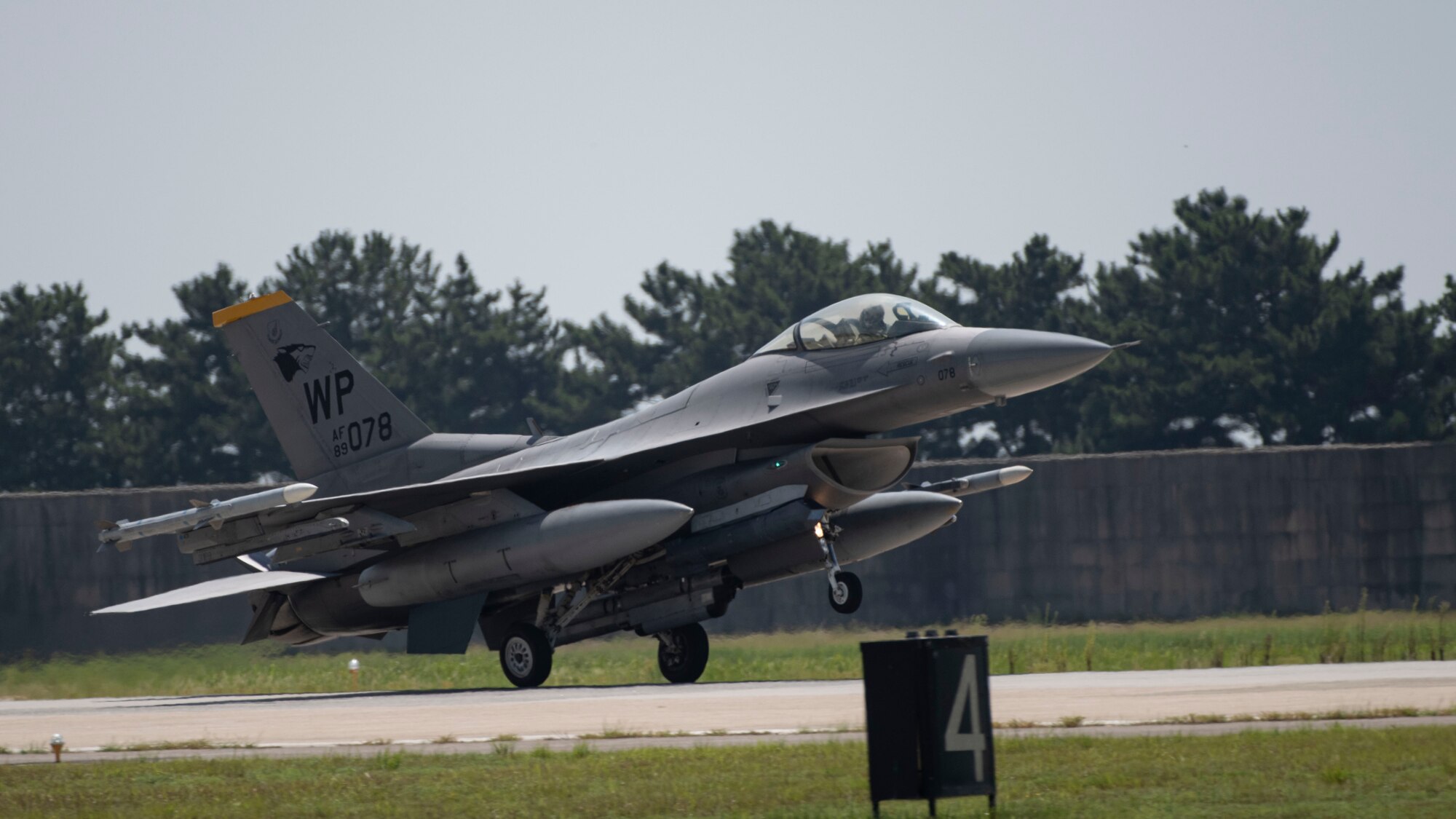 A U.S. Air Force F-16 Fighting Falcon assigned to the 80th Fighter Generation Squadron lands after a training mission during exercise Ulchi Freedom Shield 24 at Kunsan Air Base, Republic of Korea.
