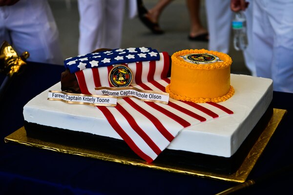 A ceremonial cake to help usher in the newest commanding officer for Navy Medicine Operational Training Command (NMOTC) waits to be cut during a change of command ceremony, Aug. 14. NMOTC as a command oversees six detachments and 12 training centers, with facilities in over 60 locations across the United States. These facilities support training programs in aviation, surface and undersea warfare, expeditionary forces, and special operations, providing medical training for the Navy, other U.S. armed forces, and allied nations. (U.S. Navy photo by Mass Communication Specialist 1st Class Russell Lindsey SW/AW)