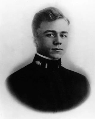 U.S. Navy Lt. (j.g.) Weedon E. Osborne posthumously received the Medal of Honor (MoH) for his actions in World War I. He is one of only three dental officers to have received the MoH.