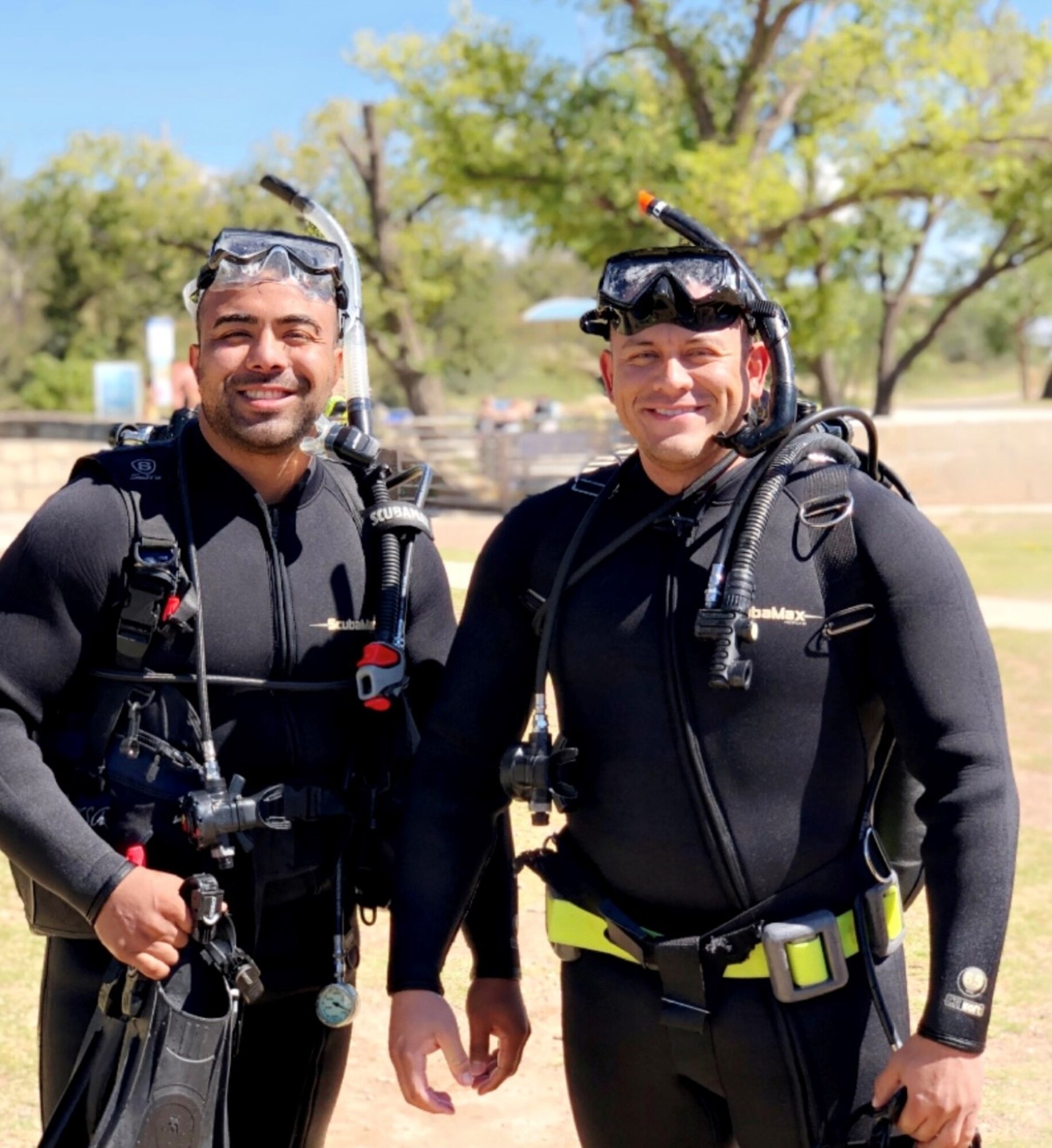 Photo of two Airmen