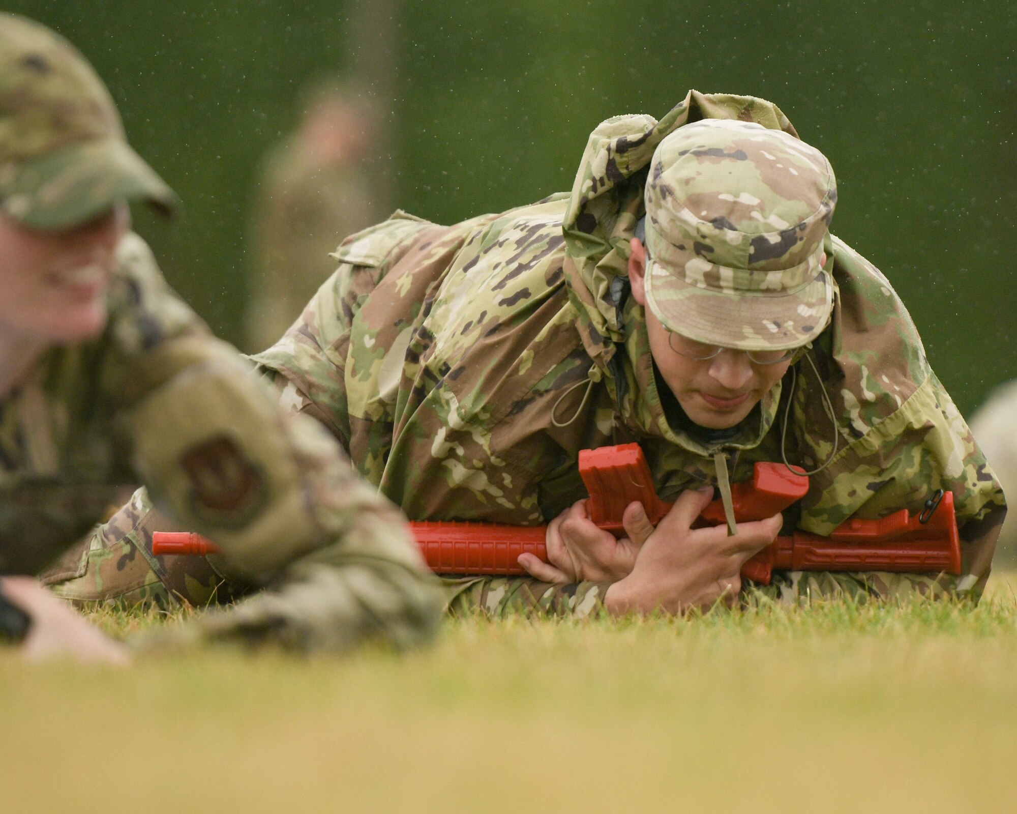 Pathfinders demonstrate battlefield
movement skills during Ready Airman
Training