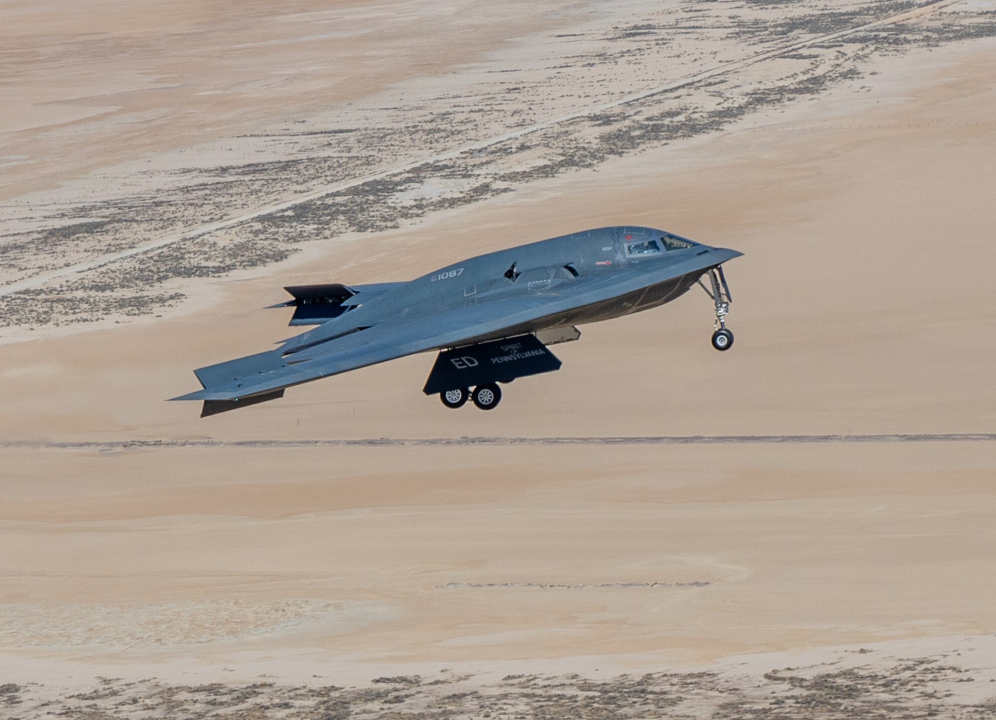 The Spirit of Pennsylvania B-2 Spirit assigned to the 419th Flight Test Squadron approaches for a landing at Edwards Air Force Base, California, July 17.