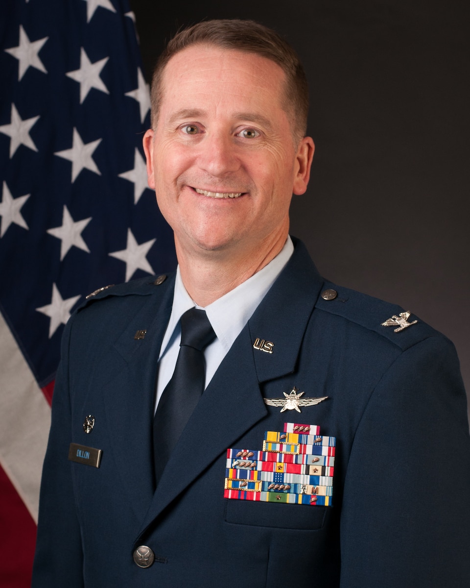 Commander of the 253rd Cyberspace Engineering Installation Group