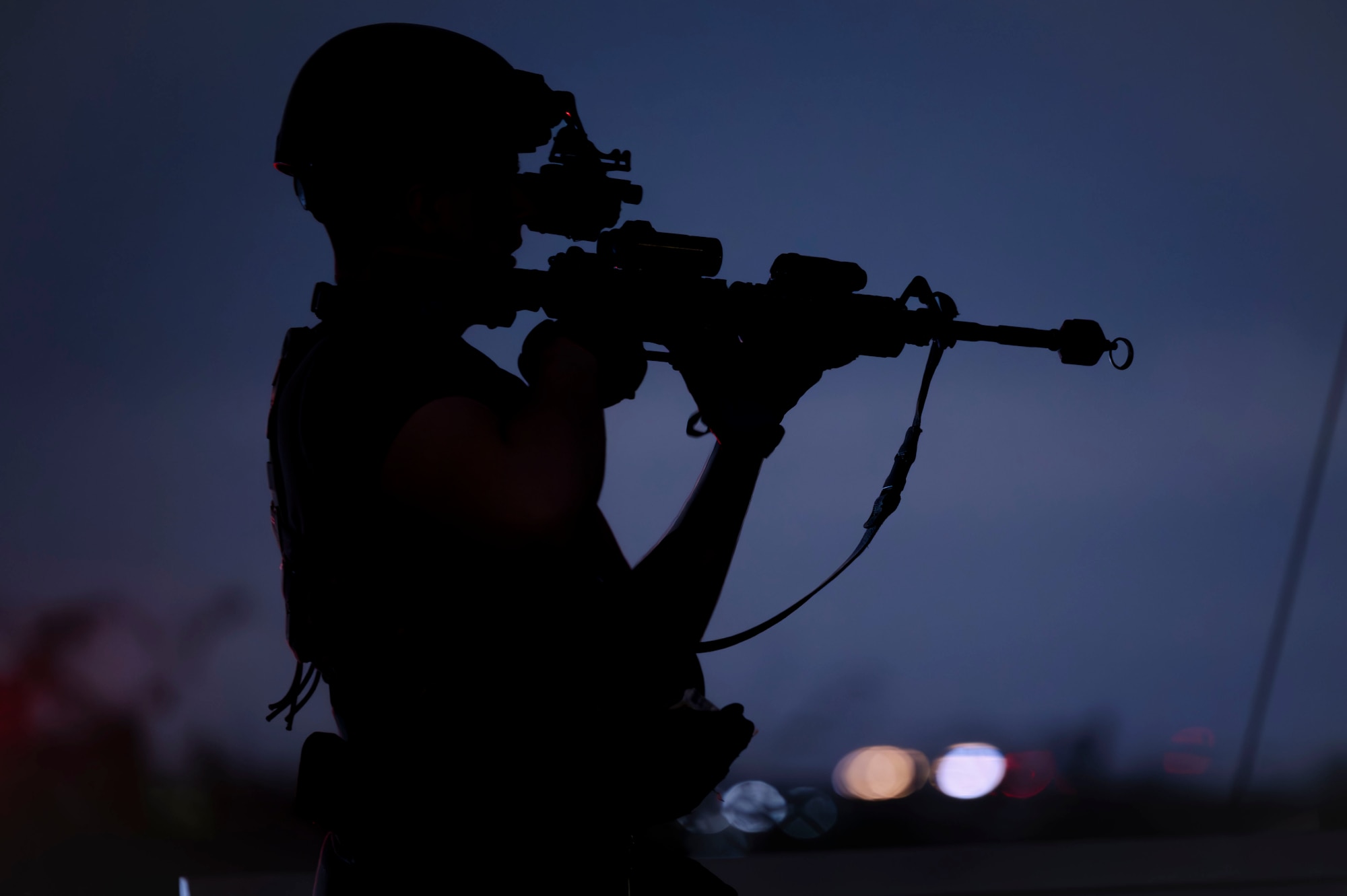 A U.S. Airman assigned to the 51st Security Forces Squadron engages a simulated hostile force during Ulchi Freedom Shield 24, at Osan Air Base, Republic of Korea, Aug. 22, 2024. This annual exercise will incorporate large-scale, live-fire training events for the first time in recent history in order to strengthen interoperability and increase the combat readiness of U.S. and allied forces on the Korean peninsula. (U.S. Air Force photo by Senior Airman Sabrina Fuller-Judd)