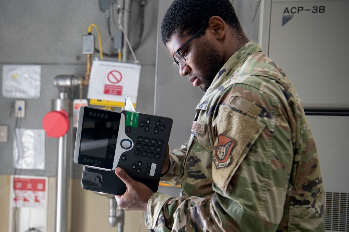 374th CS displays expeditionary readiness during Adamantium Shield II >  Yokota Air Base > Article Display