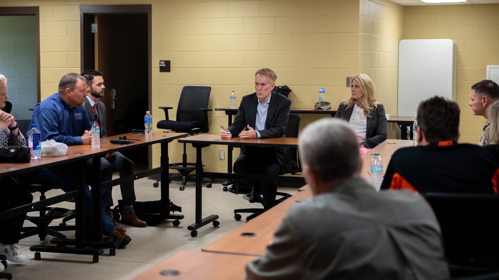 U.S. Sen. James Lankford meets with Oklahoma National Guard leaders and other members of the Oklahoma Advanced Air-mobility innovation group following a demonstration from the Oklahoma National Guard’s Counter UAS school to discuss the unique capabilities at Camp Gruber Training Center, Aug. 22, 2024. The Oklahoma National Guard partnered to establish this working group to integrate unmanned systems support and capabilities across multiple domains including domestic response. Organizations in attendance include tribal, state, higher education, emergency management, and aerospace industry partners. The OKNG’s UAS initiatives relate to both the federal and state National Guard missions including survivability on the battlefield of the future as well as domestic response in the homeland. (Oklahoma National Guard photo by Sgt. Haden Tolbert)