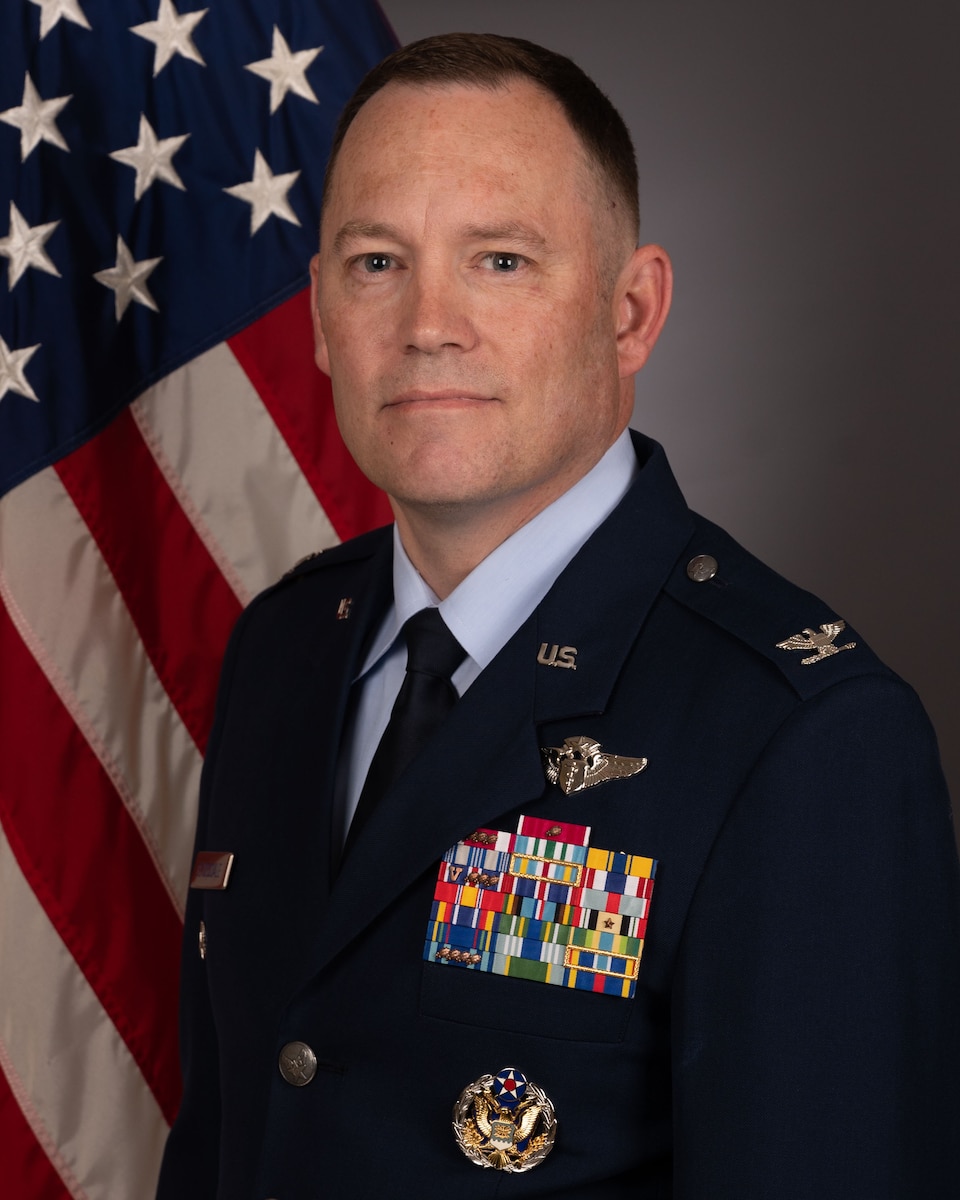 This is the official portrait of Raymond J. Clydesdale.