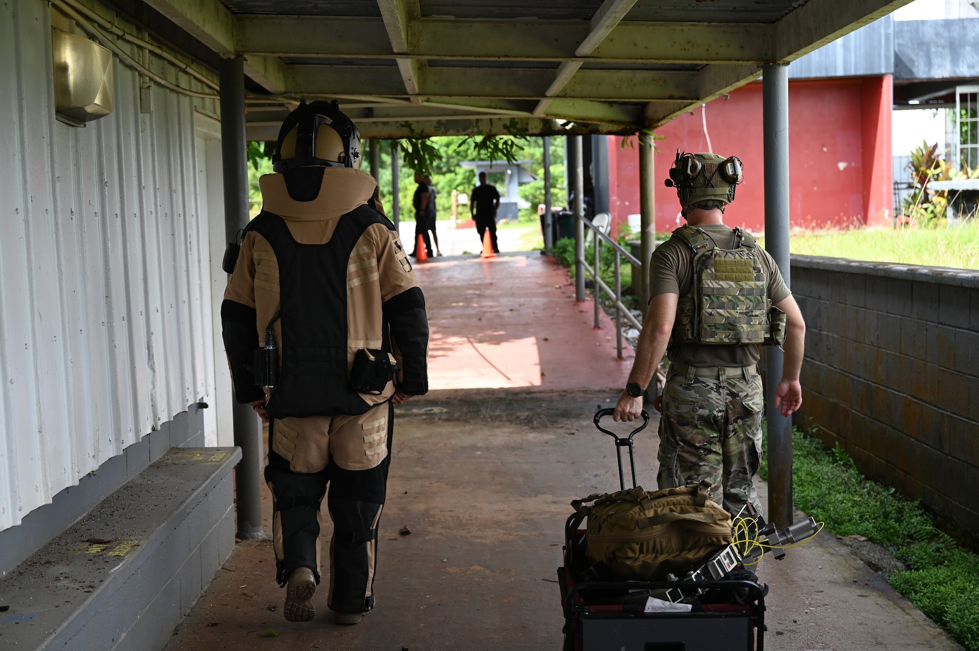 U.S. Air Force EOD (Explosive Ordinance Disposal) team, The GPD (Guam Police Department), and GPD’s K9 Unit collaborate during a train exercise to improve and enhance response capabilities for real-world bomb threats in the Indo-Pacific.