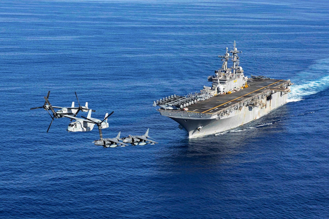 Aircraft from VMM-365 operate with USS Wasp (LHD 1) in the Atlantic Ocean.