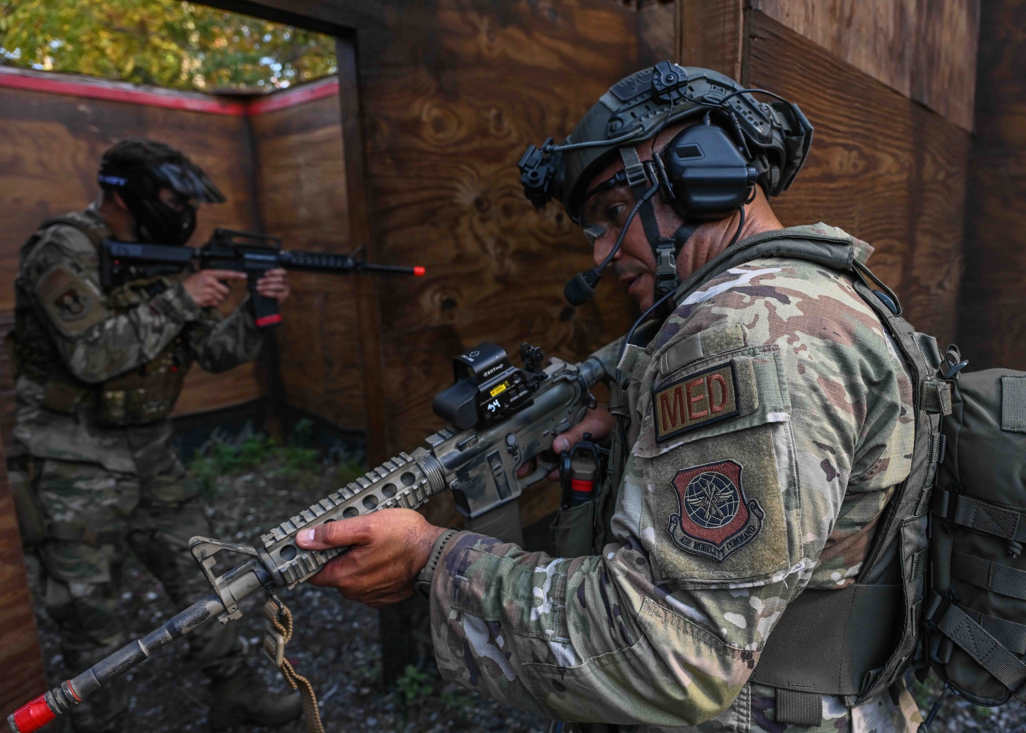 105th medic performs combat training.