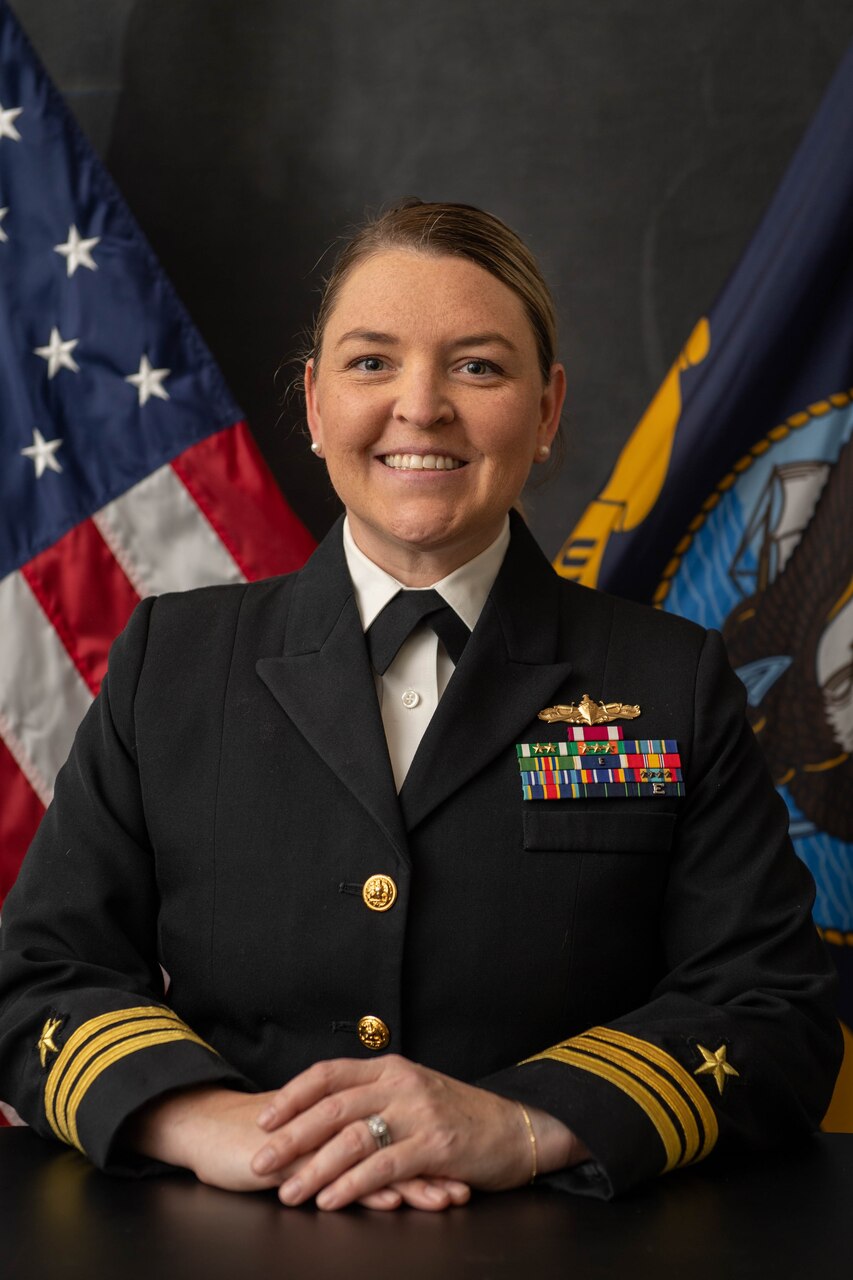 Cmdr. Elizabeth A. McGuinnis