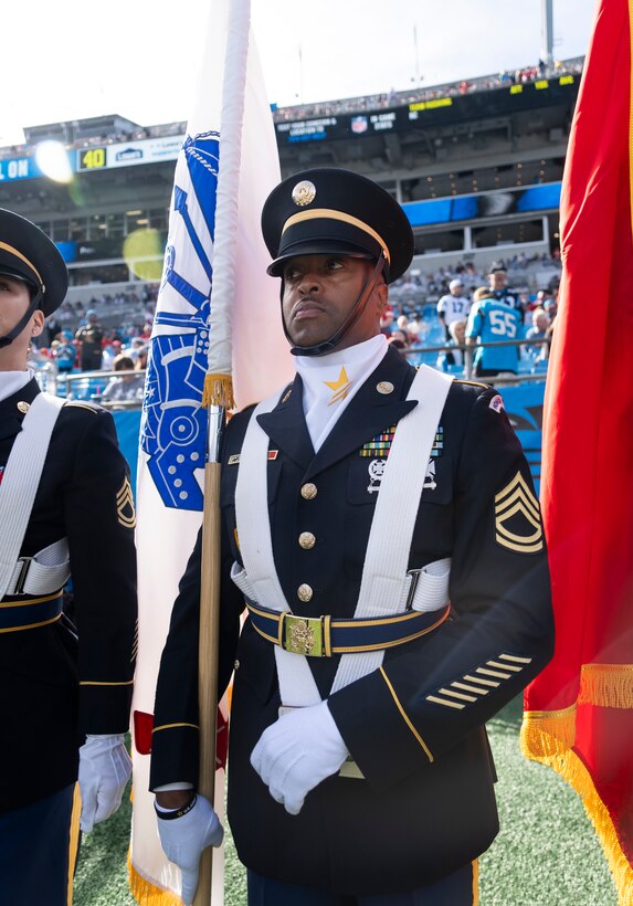 USARC Honor Guard represents during NFL Salute to Service game