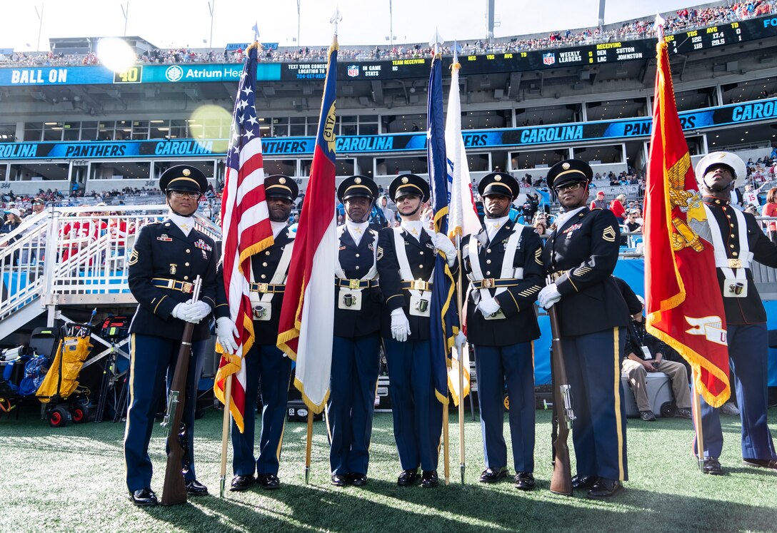 USARC Honor Guard represents during NFL Salute to Service game