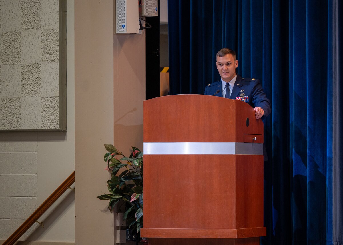 WOTS commandant speaks at graduation ceremony.