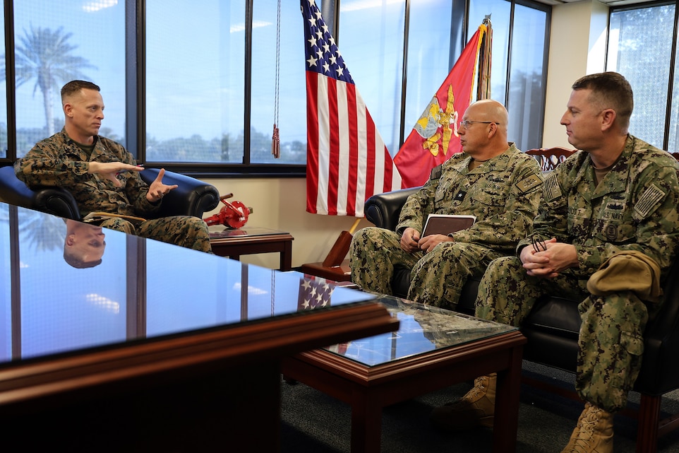 Kirol tours Marine Corps' prepositioning hub in Florida