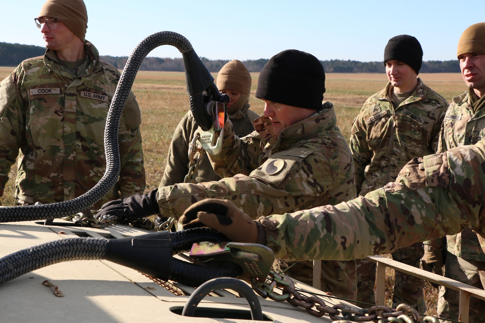 Red Dragons hone their sling load skills