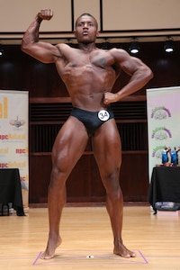 A man flexing