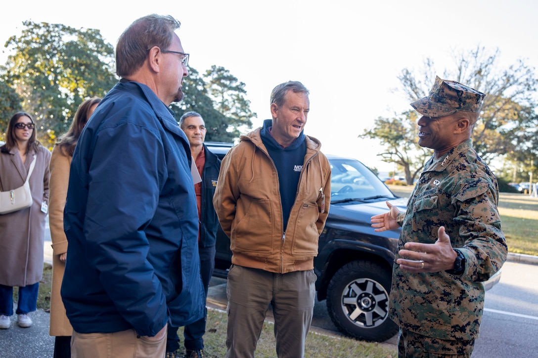 From left to right, U.S. House of Representatives Chuck Edwards (R-NC), Matt Cartwright (D-PA) and U.S. Marine Corps Lt. Gen. Calvert Worth, commanding general of II Marine Expeditionary Force, greet each other at Marine Corps Base Camp Lejeune, North Carolina, Dec. 2, 2024. The Congressional Delegation (CODEL) was a bi-partisan visit consisting of House Appropriations Subcommittee on Defense (HAC-D) representatives who learned more about II MEF operations, capabilities and address issues related to DoD appropriations in North Carolina. (U.S. Marine Corps photo by Sgt. Jacquilyn Davis)