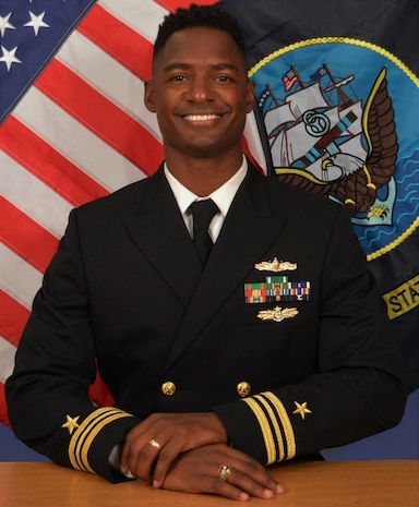 The official bio photo for LCDR Wyatt Middleton