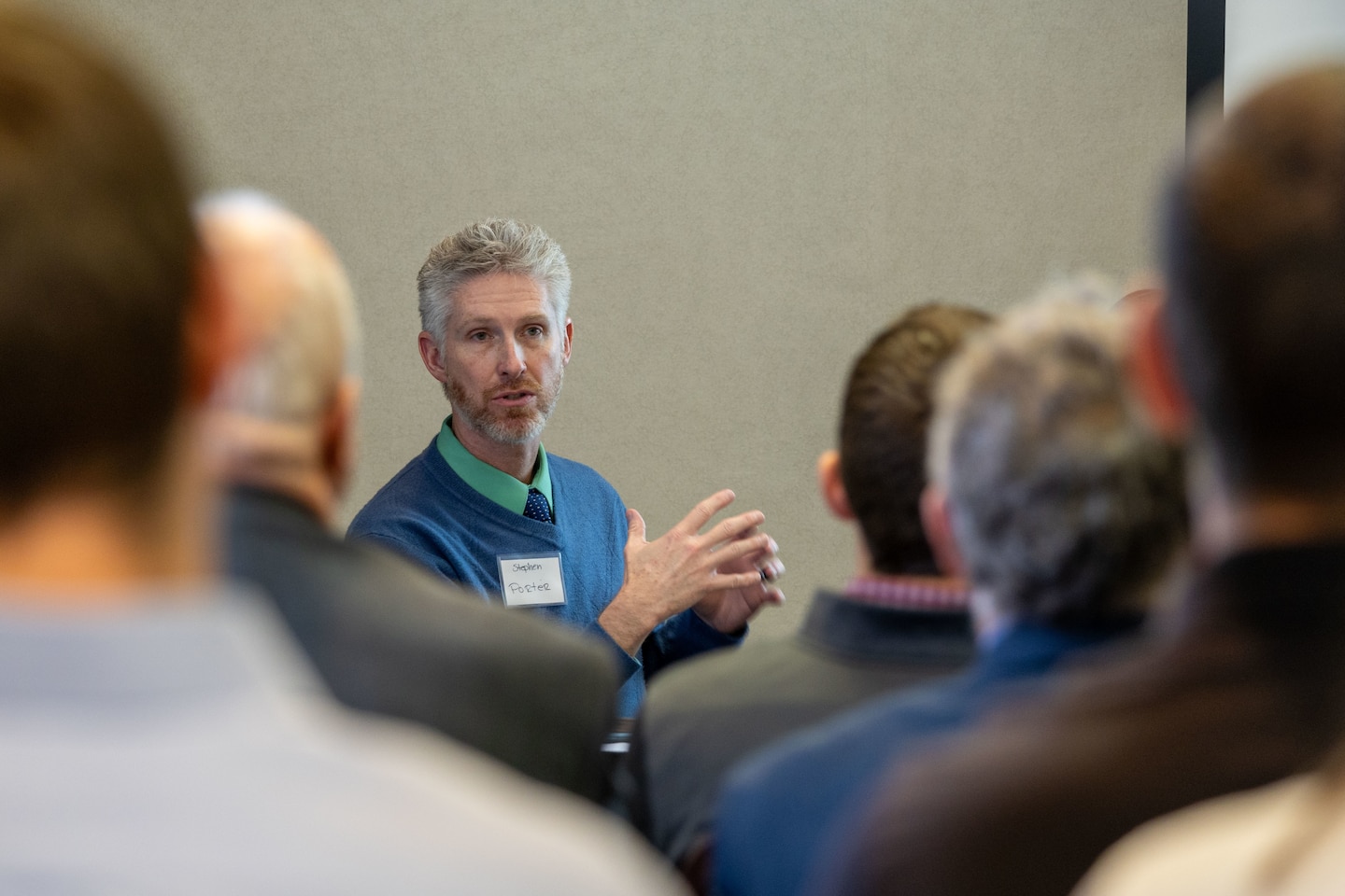 Huntington District Regional Rivers Repair Fleet Chief Stephen Porter talks with participants at the U.S. Army Corps of Engineers (USACE) Great Lakes and Ohio River Division (LRD) hosted Industry Day on Wednesday, December 4 at the Hilton Netherland Plaza Hotel in Cincinnati, Ohio.