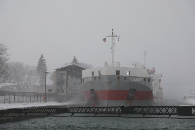 MacArthur Lock closing for seasonal repair, maintenance > Great Lakes ...