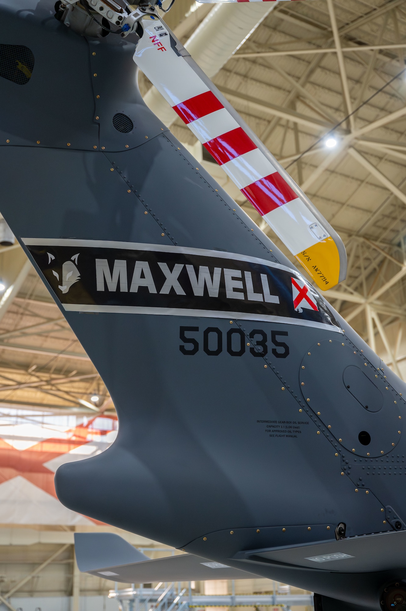 a tail flash of an helicopter