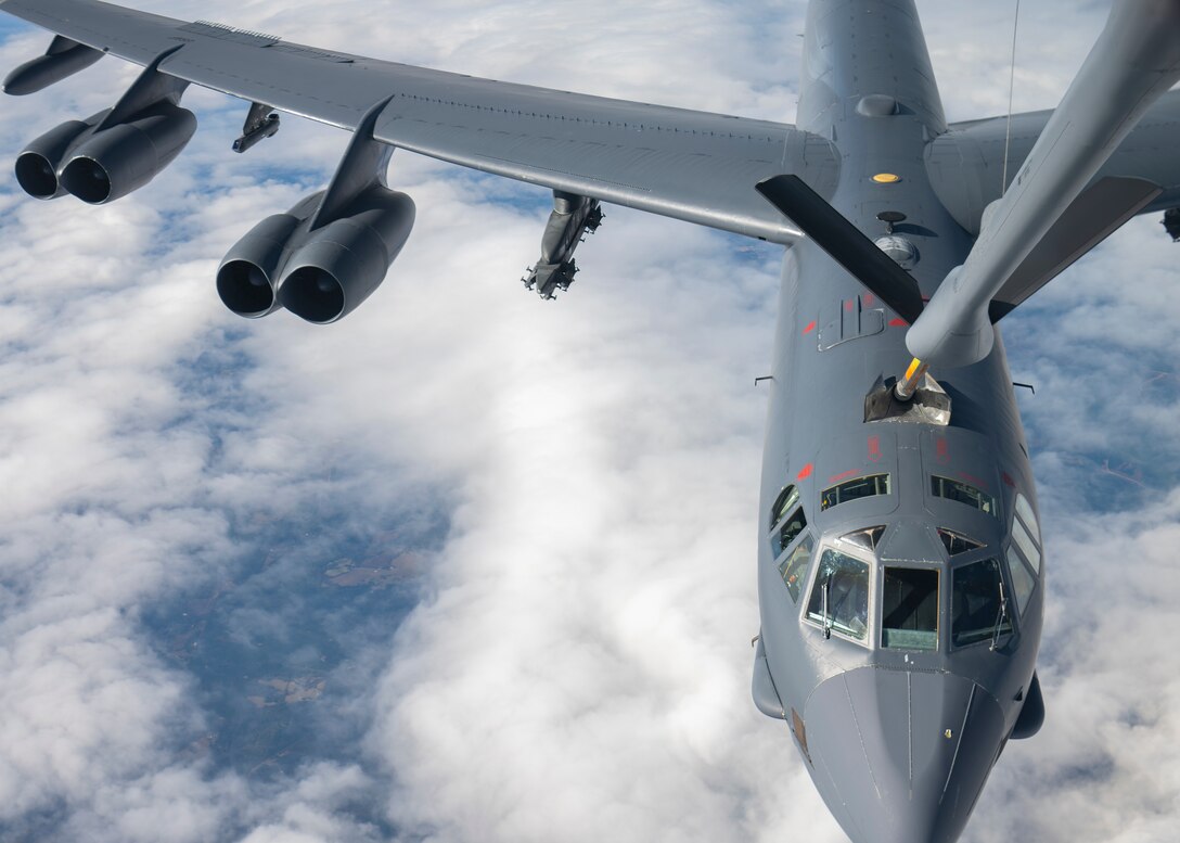 B-52 flying