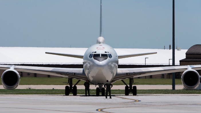 The training for operators and maintainers of the Navy’s E-6B Mercury fleet has launched into the 21st century thanks to new virtual 3D training systems provided by the Airborne Strategic Command, Control and Communications Program Office.