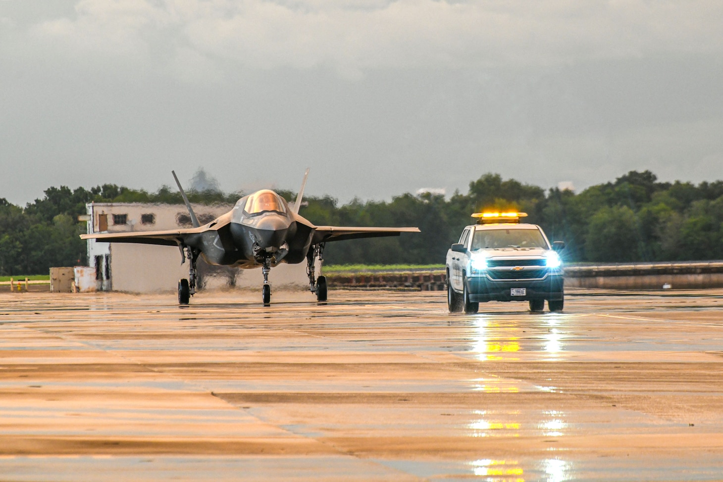 JACKSONVILLE, Fla. (Aug. 07, 2024) An F-35B Lightning II assigned to Marine Fighter Attack Squadron 122 at Yuma, Ariz., taxis after landing at Naval Air Station Jacksonville as part of the aircraft’s temporary transfer to Fleet Readiness Center Southeast (FRCSE). The jet is the first F-35 ever inducted into the depot and is part of a readiness improvement initiative to support corrosion mitigation efforts for the U.S. Marine Corps (USMC). (U.S. Navy photo by Toiete Jackson/Released)