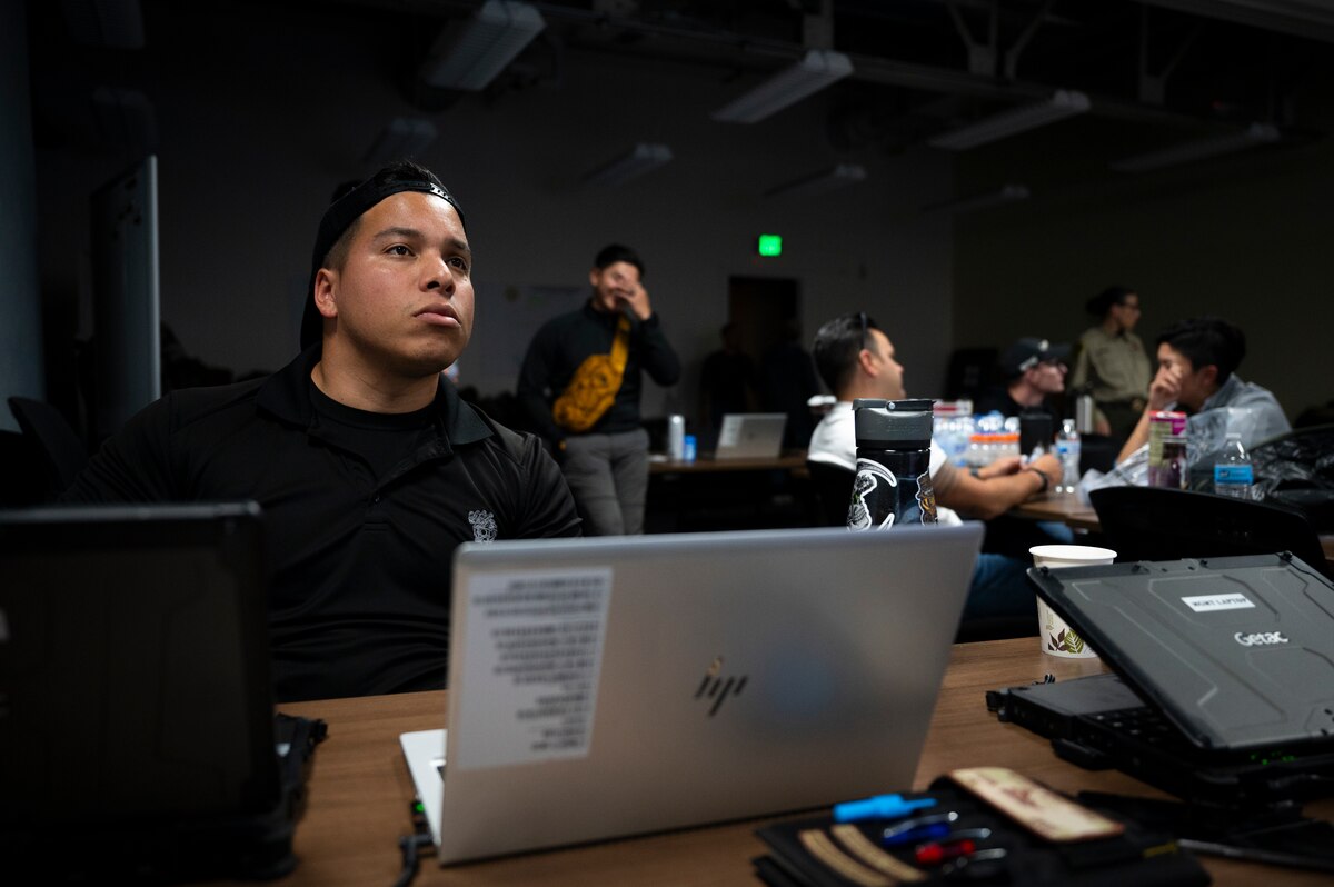 Air advisors with the 571st Mobility Support Advisory Squadron evaluate dispatch to their team members during Exercise Sourdough in San Francisco, California, Dec. 4, 2024.