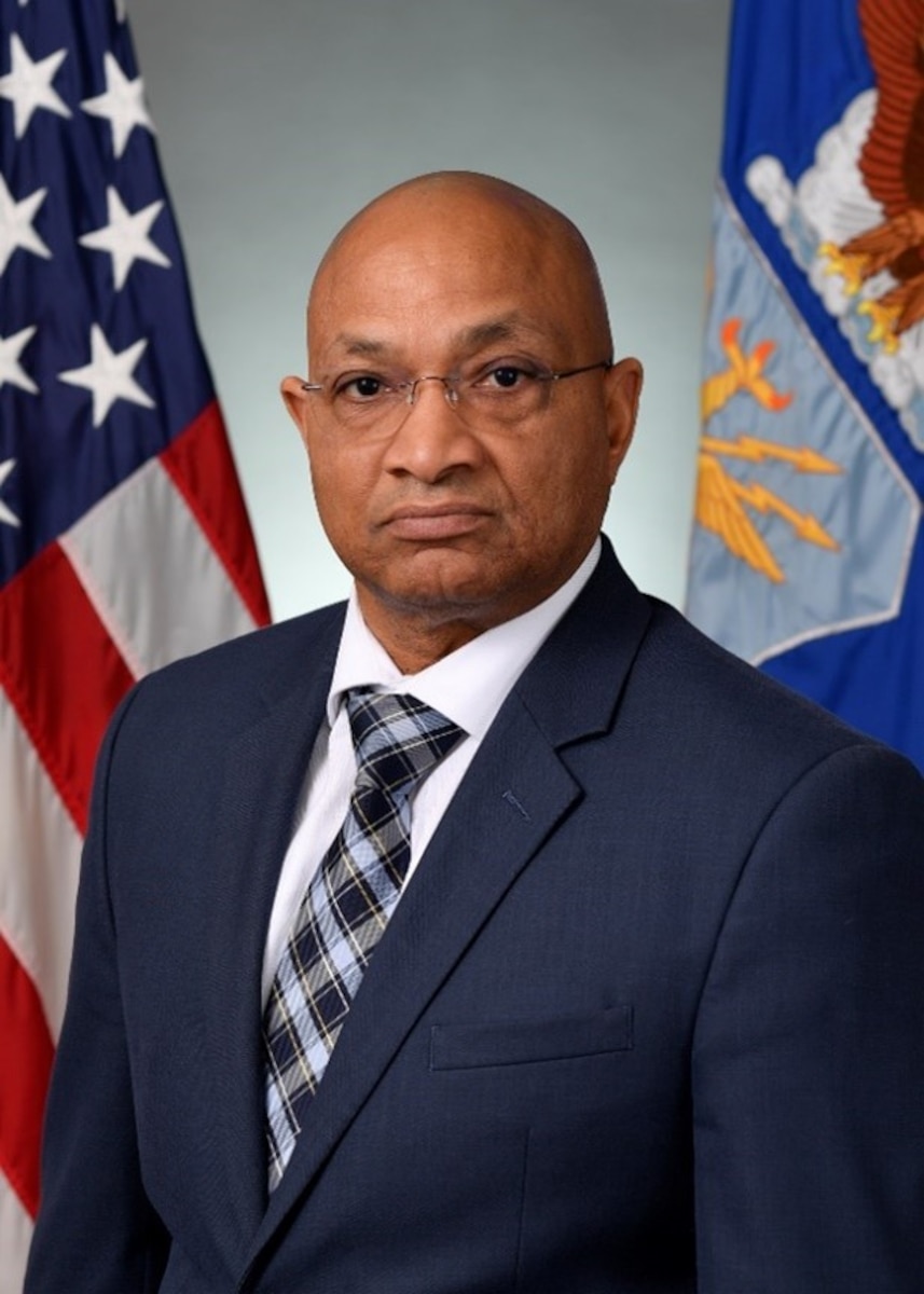 SES official portrait.