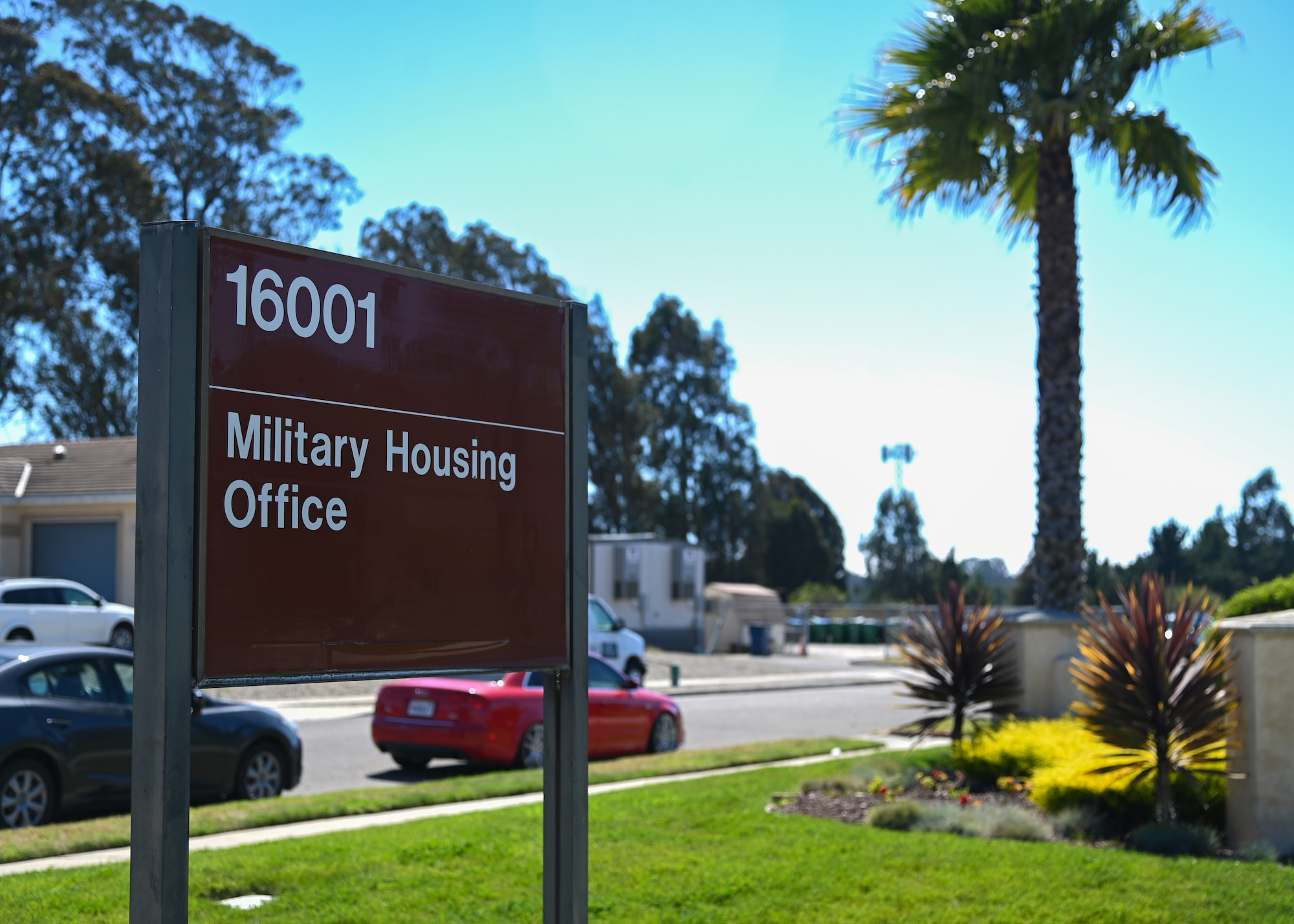A picture of the Military Housing Office sign.